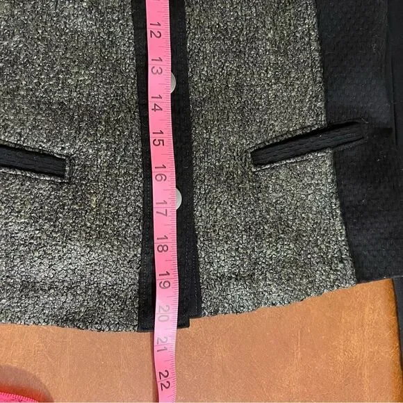 CAbi #3036 Cropped Panel Media Jacket Black Gray Sz XS - Picture 5 of 7